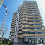 12Th Floor Diamond Tower - 72