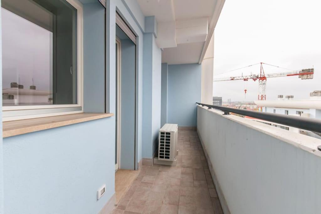 Apartment 12th Floor Diamond Tower - 72 *